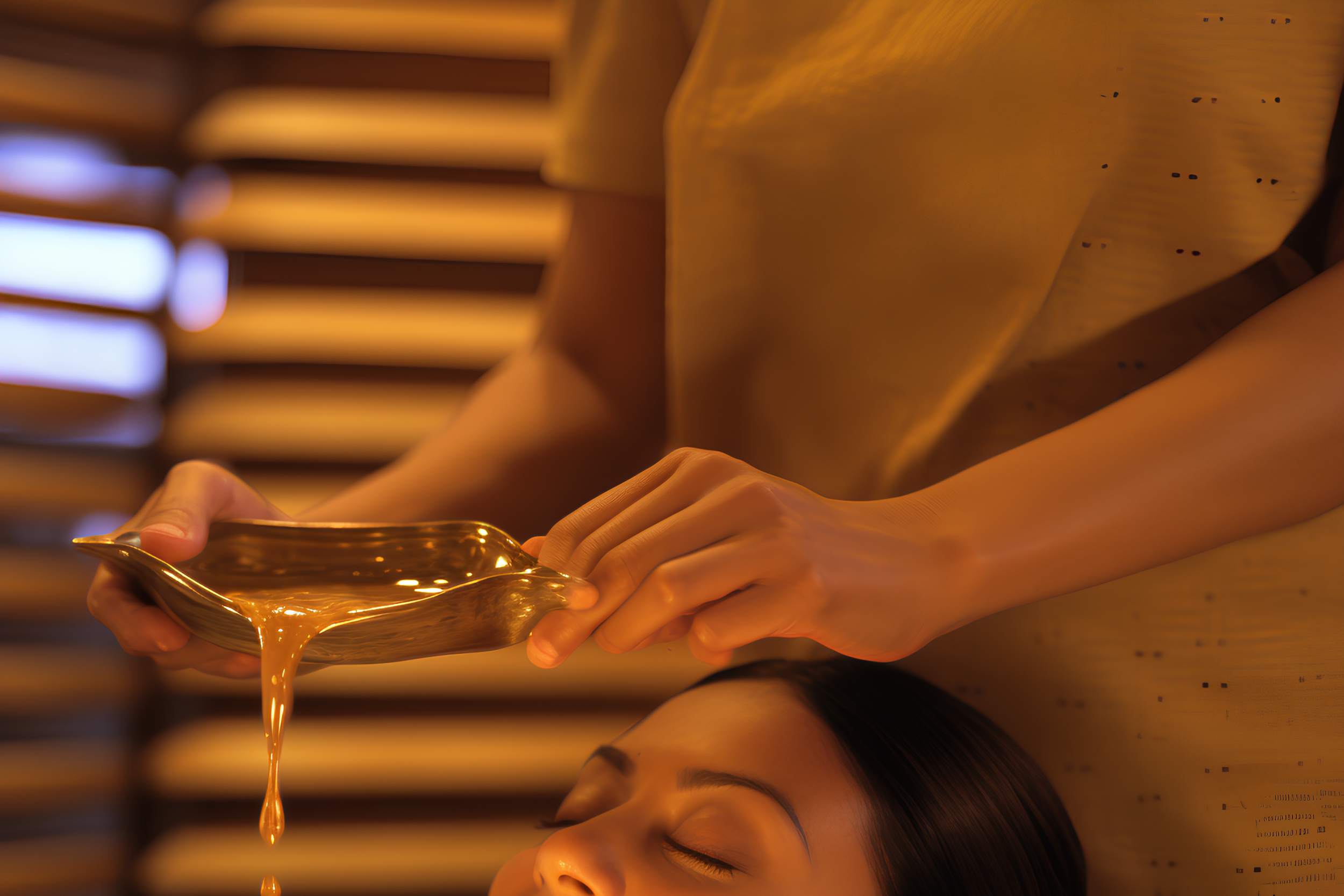 MAssaggio ayurvedico con olio, Shirodara.